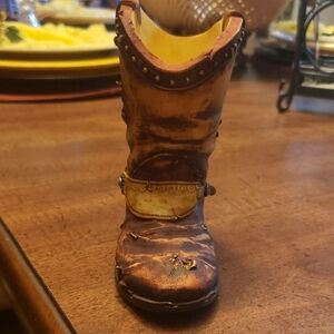Home Interiors Western Rustic Brown and Tan Cowboy Boot Decor